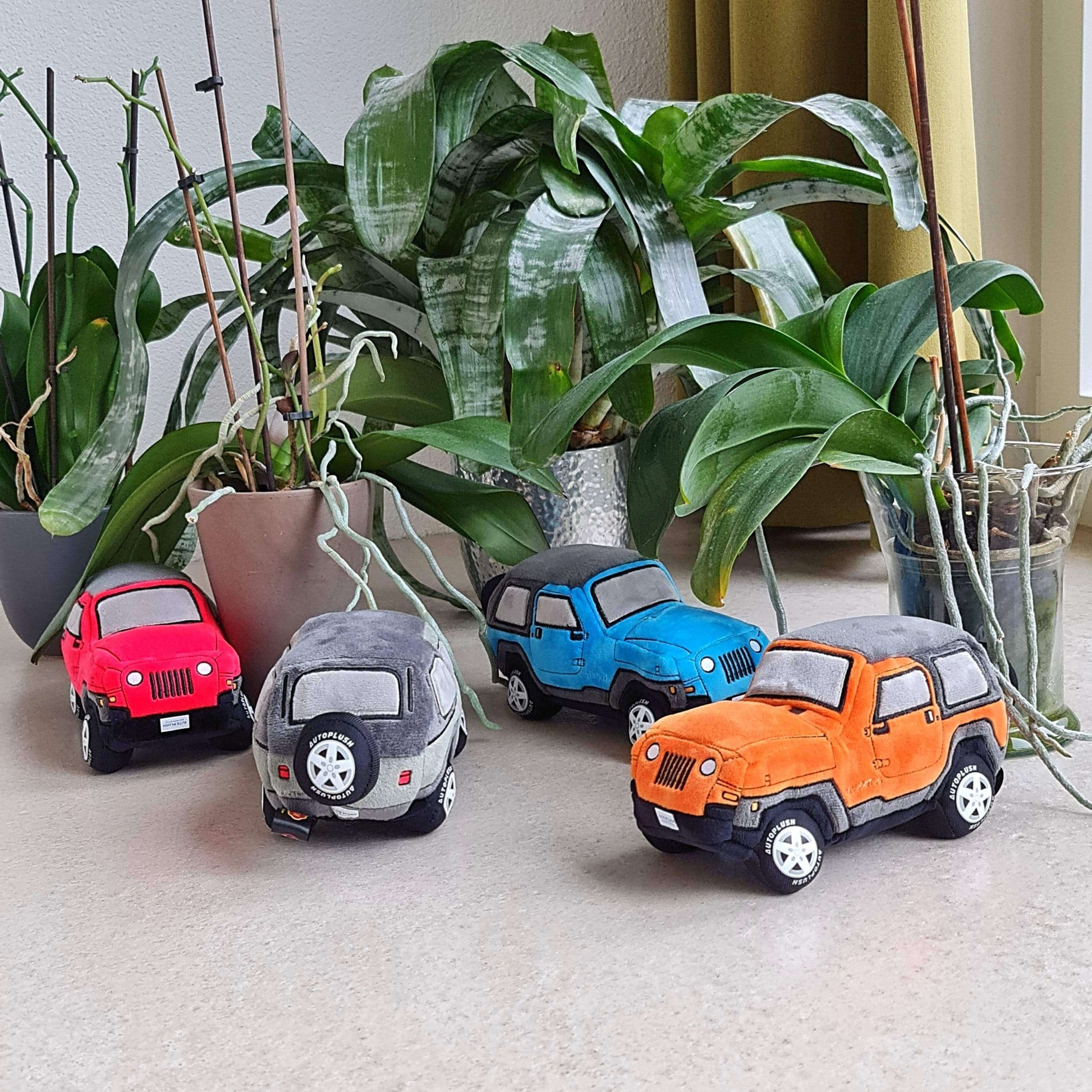 Plüschiges Spielzeug Auto in der Kuschel Version (25-60cm) – Kuscheltiere .store
